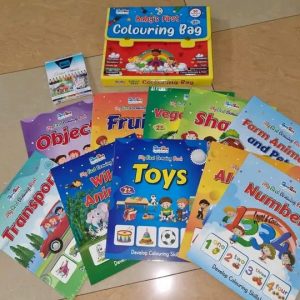 বেবিস ফার্স্ট কালারিং ব্যাগ